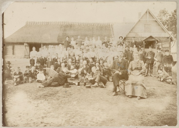 Pulmad Alatskivil Päälsekivi külas 1907 (ERM Fk 317:1); Eesti Rahva Muuseum